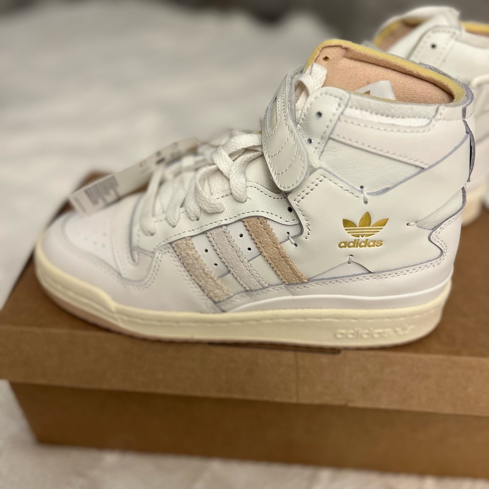 Adidas Forum